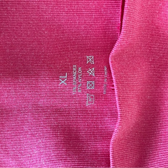 Hot Pink NVGTN Seamless Leggings - Picture 4 of 5